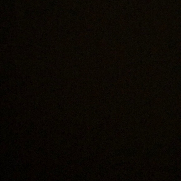 Meet your Posher, Selena - Picture 1 of 1